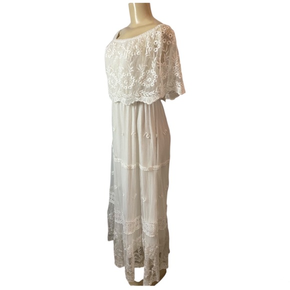Boutique White off Shoulder Maxi Lace Boho Gown Cottagecore Long Dress Size L/XL - Picture 5 of 7